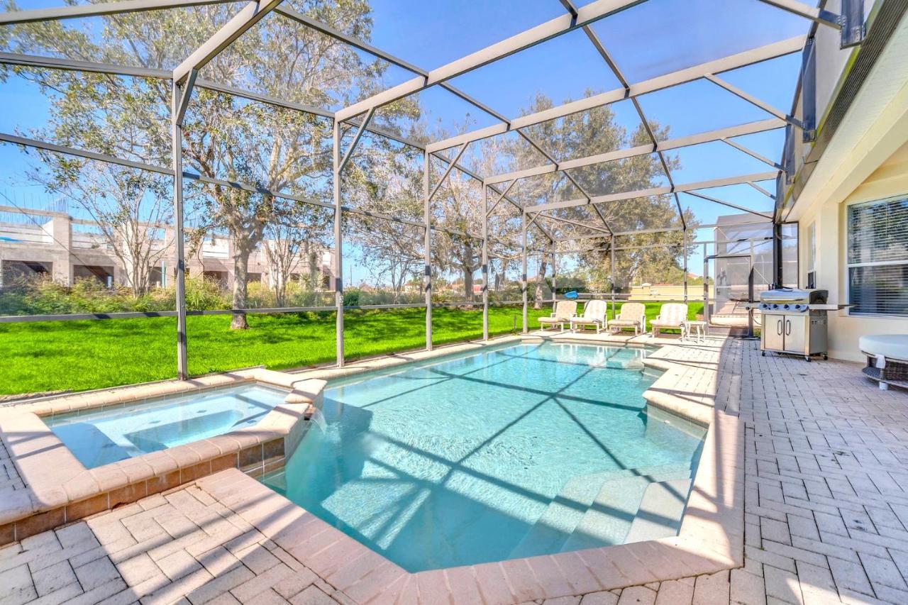Near Disney! Spacious 5Br Resort Home With Private Pool, Hot Tub And Theater! Orlando Luaran gambar